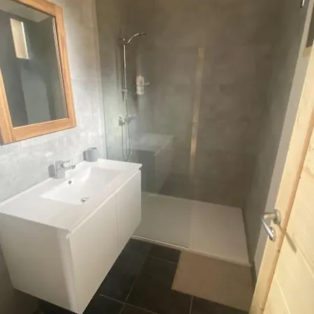 Des Loulous , 3 Chambres, 8 Couchages Chalet Font-Romeu-Odeillo-Via